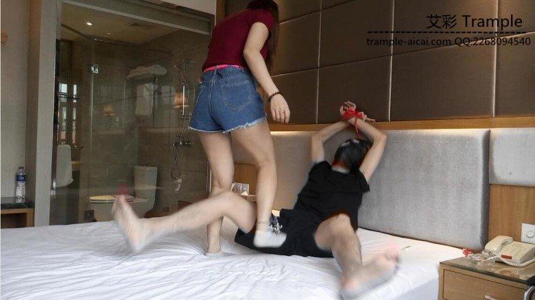 宝宝重踩爆踢，痩M再起不能