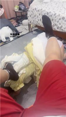 【训犬师】棉袜脚踩虐下贱奴 JS250428-25