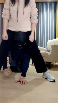 【奇了怪了】骑马骑脖强制驯化 JS250124-2