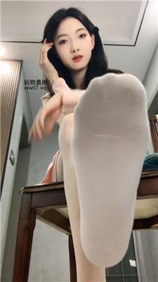 【千千】白袜白丝    250225-7