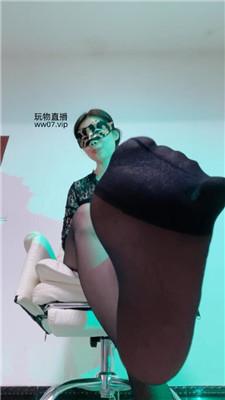 【红颜】死妈的孤儿    250222-9