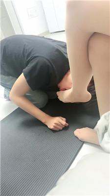 【绳翼盟契】赏赐圣水-清理脏短靴玉足 bf51430