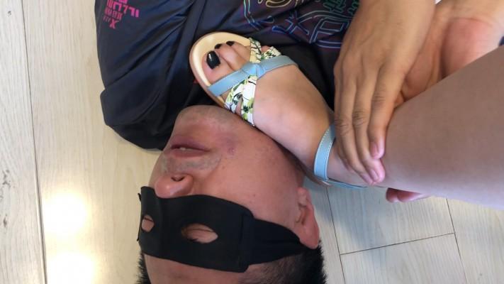 【蛋碎娇娃】美女惩治恶癖邻居 YC-230301