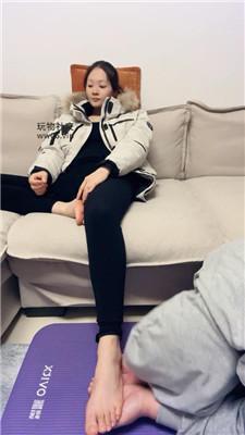 【埋汰】冲锋衣女神玉足蹂躏虐 JS250208-24