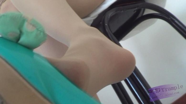 第一人称视角 丝足羞辱