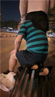 【夸梨】户外-黑丝美腿玩虐 JS250508-7