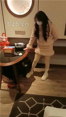 【爱可呀】双S-开发超模学姐S-转胯/吃白袜/舔脏鞋/脚底喂食