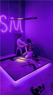 【凌薇大小姐】短靴白袜踩虐/尝试各种刑具 bf50913