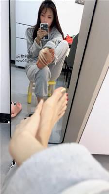 【怡宝】裸足    250219-32