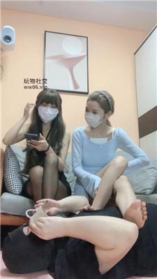 【鹿可】双S-高跟美腿踩虐强迫舔/鞋跟插嘴/品尝光脚丫【双视角】bf49002