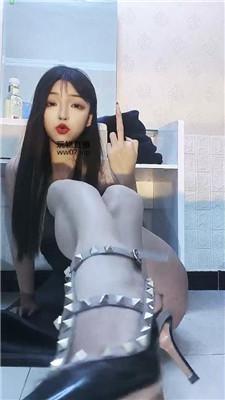 【绝美兔】一个屁鹿一次    250225-3