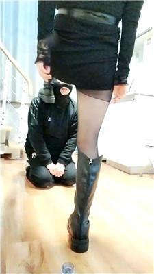 【林意如】物化人体烟灰缸-长靴踢踹 bf51918