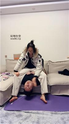 【埋汰】风衣女神骑马虐脚下奴【下】 JS250125-9