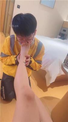 【盖洛】惩罚迟到的外卖员-短靴原味黑棉袜