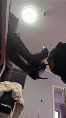 【盈盈】沉浸式黑丝狂舔 bf49787