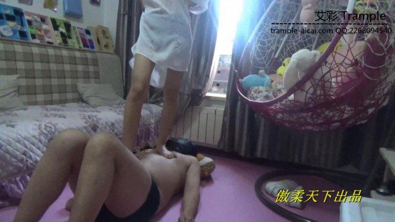 傲柔s全体重轻踏