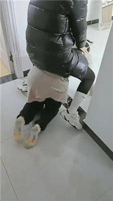 【朱迪女王】双S-伺候主人吃饭/狗嘴沐足【双视角版】