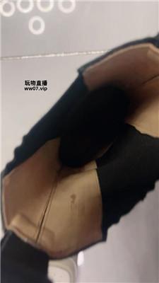 【十二岁】情侣主脏鞋臭袜子玩虐绿帽【双视角版】 bf52290