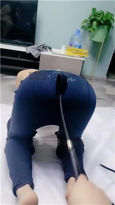 【莹s】人体烟灰缸-脚下喂食/电击/舔小白鞋白袜 JS250222-13