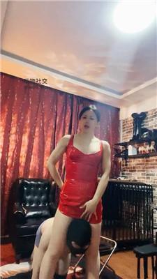 【冷颜】虐乳连环踢裆抽耳光 JS250105-5