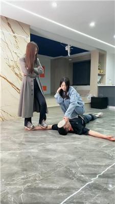 【麋鹿银儿】双S全程压迫-踩头/助跑踢裆 bf52602