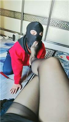 【平凡】高跟黑丝踩踏鞭打 JS250301-2