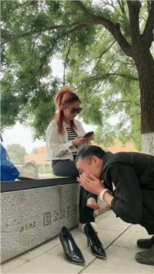 【语阳】户外强迫贱奴下跪【完整版】 JS250506-25