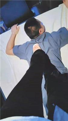 【半糖】沐足店开发素人技师虐我【完整版】