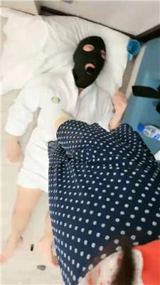 【一禾】强制圣水-长靴踩踏-肉丝脚狂舔  JS250323-16