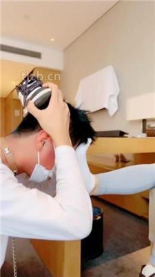 【梦涵】健身女神-暴力踢踹/鞭打/耳光/骑马/清理脏鞋