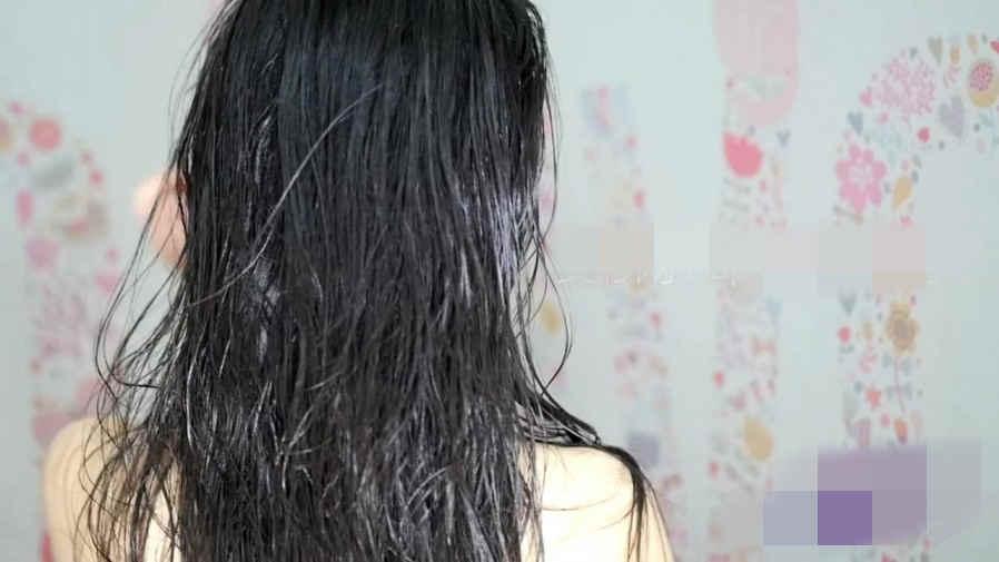 小主淋浴唯美裸足