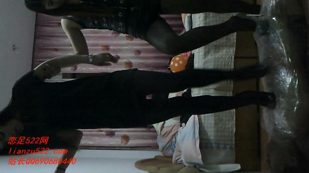 木乃伊滴蜡高跟踩