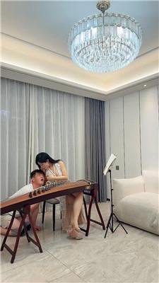 【琴月】素人闺蜜观战-古筝美女脚下奴 JS250429-13