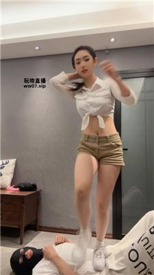 【猴歌】抽耳光-小白鞋白袜踩踏踢裆 bf52815