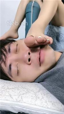 【梓S】棉袜雪地靴裸足-全体重踩脸