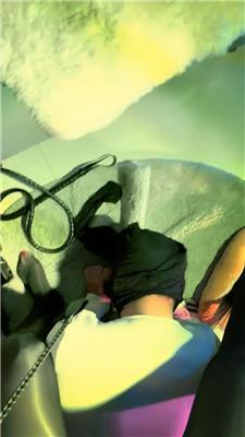 【冷艳女王】性感黑丝蹂躏踩废物 JS250415-23