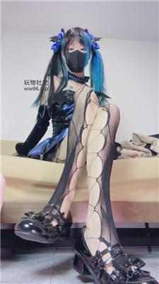 【奶味小仙女】全家跪舔奶皇    250101-4