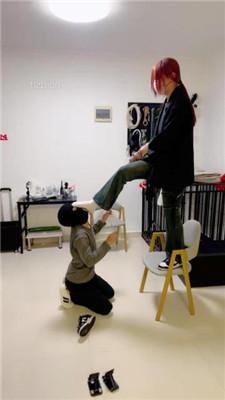 【甜心教主】双S-鞋碾压踩/揪耳朵/舔口水鞋底/腿夹【双视角版】