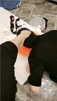 【泽天】近距离啃吃臭脚丫 JS250322-1