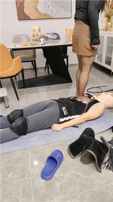 【汐言】强制闻靴内/遛狗爬行/捆绑口球塞嘴/跳踩