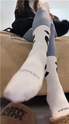 【希娜】白棉袜瑜伽裤诱惑    250218-23