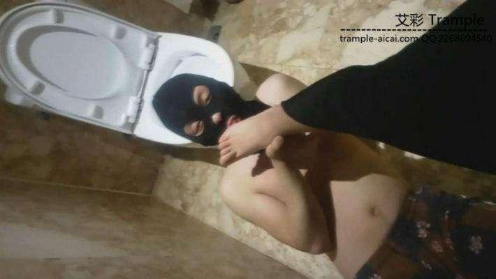 92年美女技师的初次调教