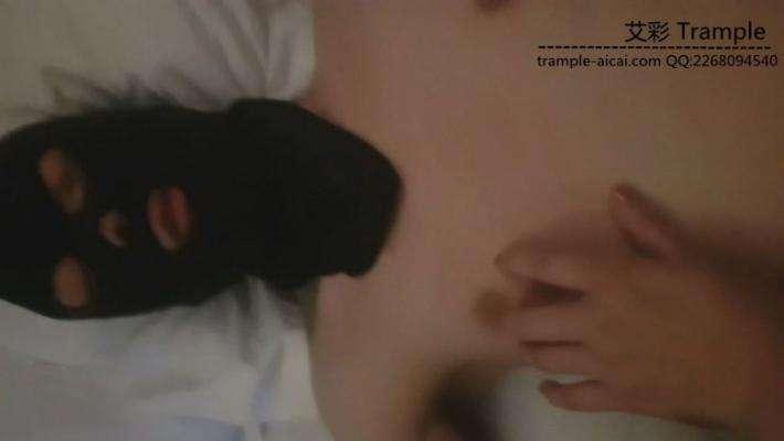 城市温泉美女技师的初次调教