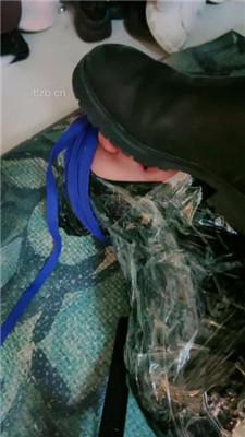 【叶子天津】木乃伊囚禁-长靴全体重踩踏-喝圣水口水