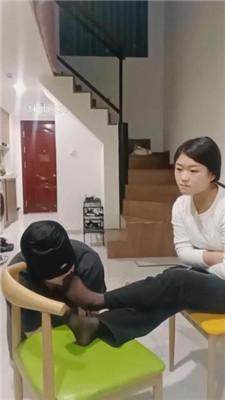 【馨主】手铐捆绑/滴蜡/喂漱口水/人体座椅【双视角版】