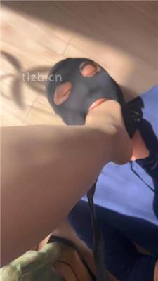 【冰色】丝袜脚捂脸/掐乳/疯狂恋足舔