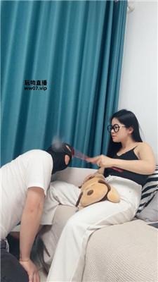 【辣辣BB】拍子虐打教训贱奴 JS250325-25