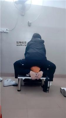 【奇了怪了】空军一号白袜虐家奴 JS250120-42