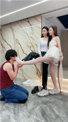 【麋鹿银儿】双主暴力虐-超狠踹头踢踹/踩踏 bf51648