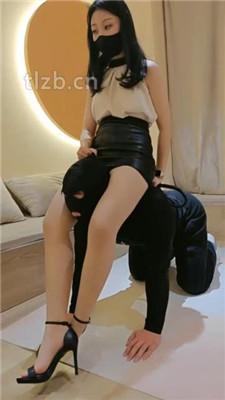 【稚惜】模特S-全体重踩踏